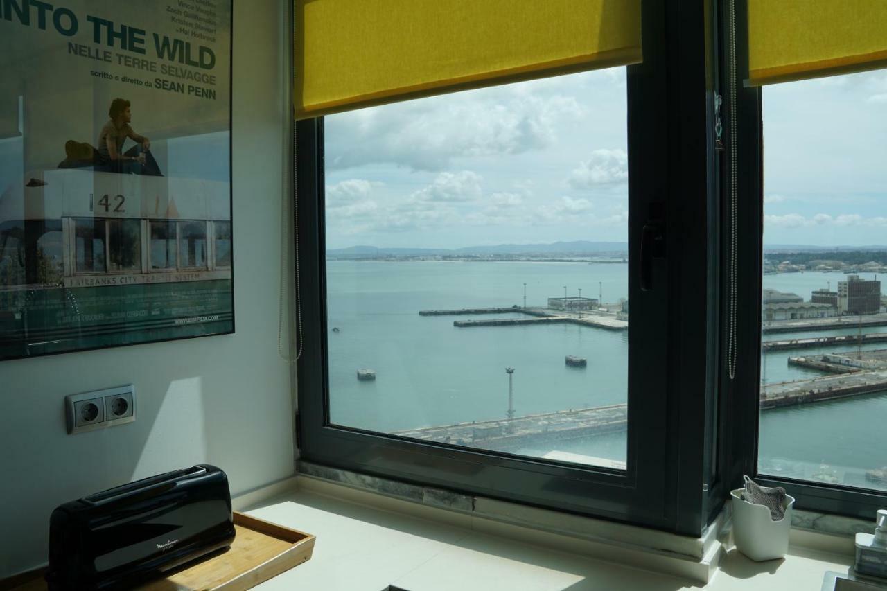 Ferienwohnung Penthouse Bellevue Almada Exterior foto